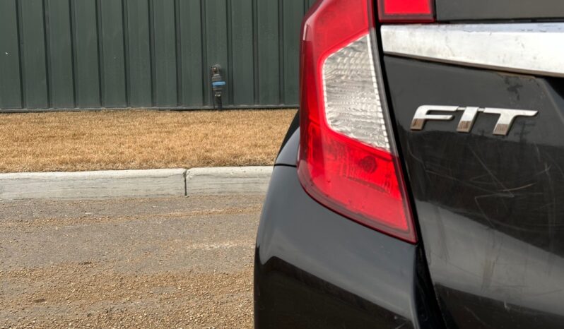 
								2015 Honda Fit EX full									