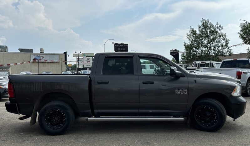 
								2015 Dodge Ram 1500 Tradesman Crew Cab full									