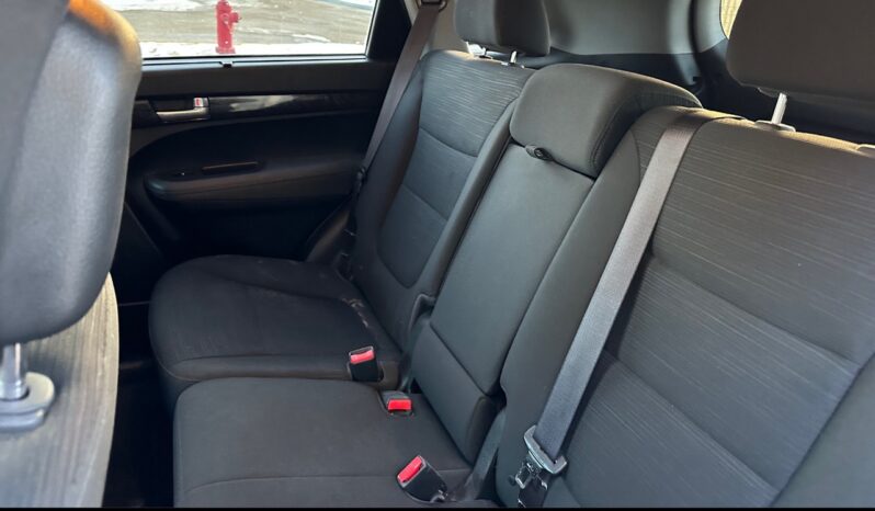 
								2014 Kia Sorento full									