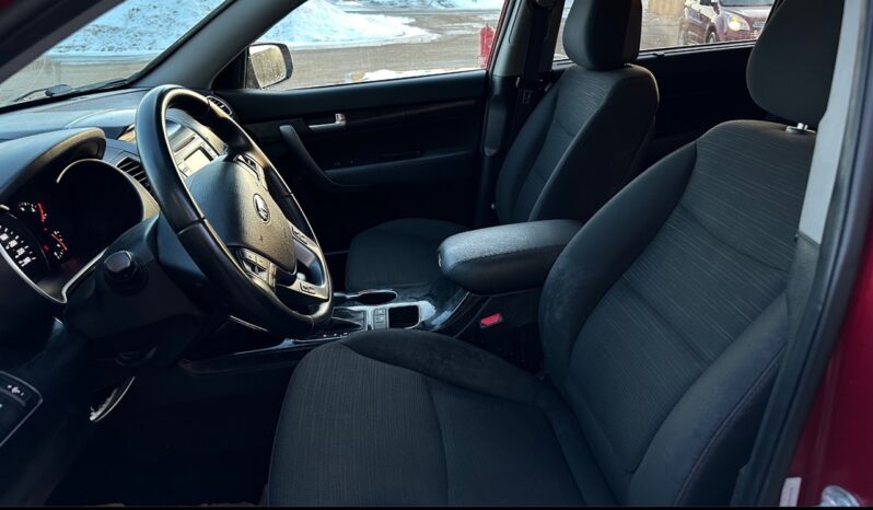 
								2014 Kia Sorento full									