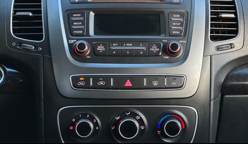 
								2014 Kia Sorento full									