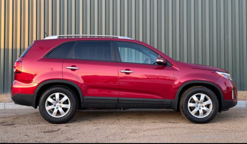 
								2014 Kia Sorento full									