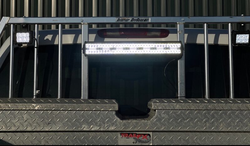 
								2008 GMC sierra 2500 HD Crew Cab full									