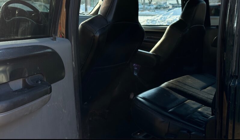 
								2006 Ford F-250 Super Duty Crew Cab full									