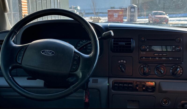 
								2006 Ford F-250 Super Duty Crew Cab full									