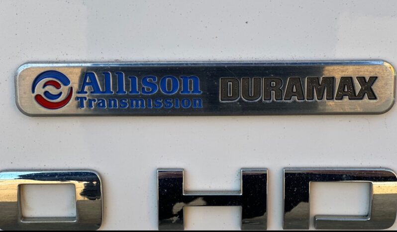 
								2008 GMC sierra 2500 HD Crew Cab full									