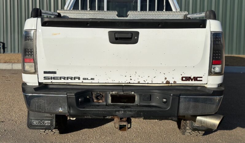 
								2008 GMC sierra 2500 HD Crew Cab full									