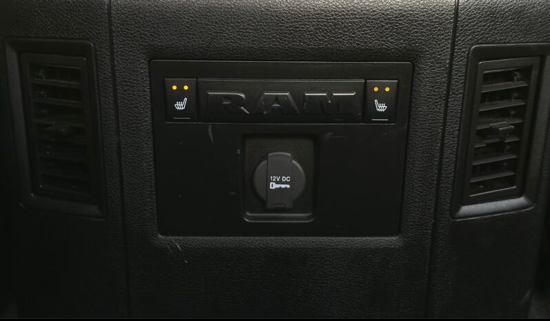 
								2013 Ram 2500 Mega Cab full									