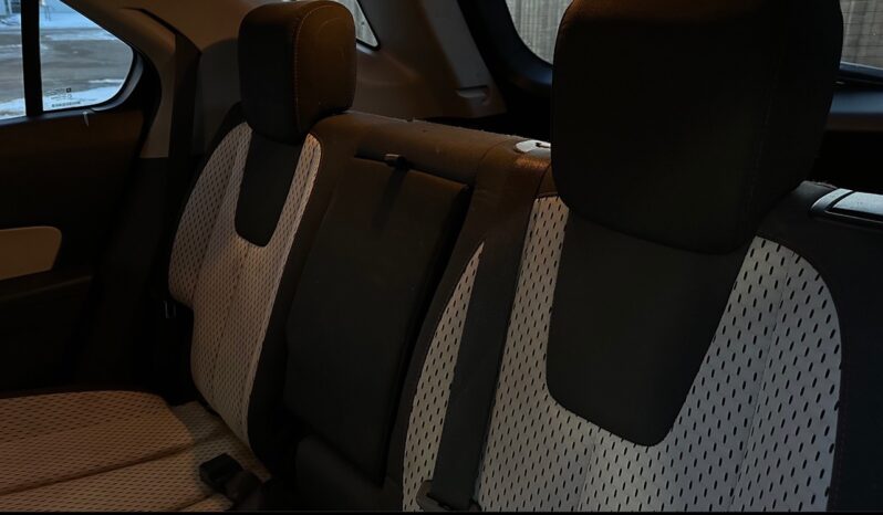 
								2010 Chevrolet Equinox full									