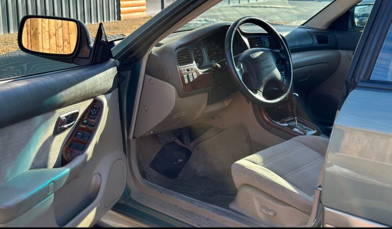 
								2004 Subaru outback full									