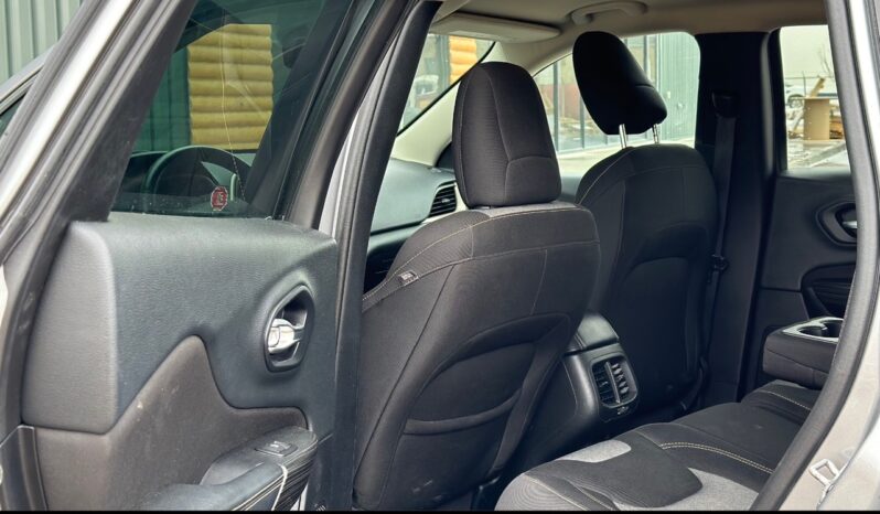 
								2014 Jeep Cherokee full									