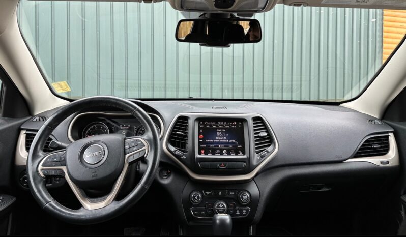 
								2014 Jeep Cherokee full									