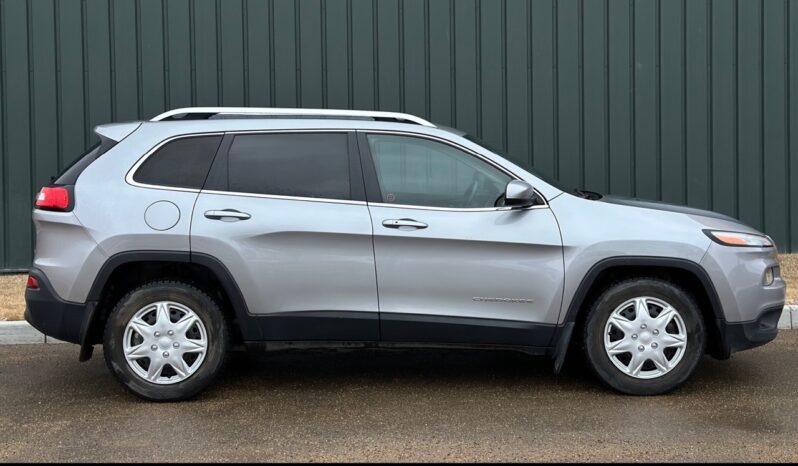 
								2014 Jeep Cherokee full									