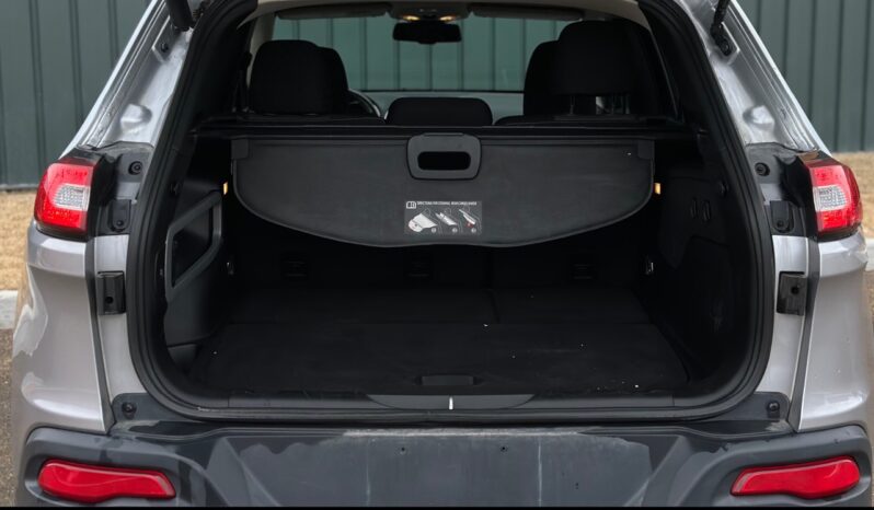 
								2014 Jeep Cherokee full									