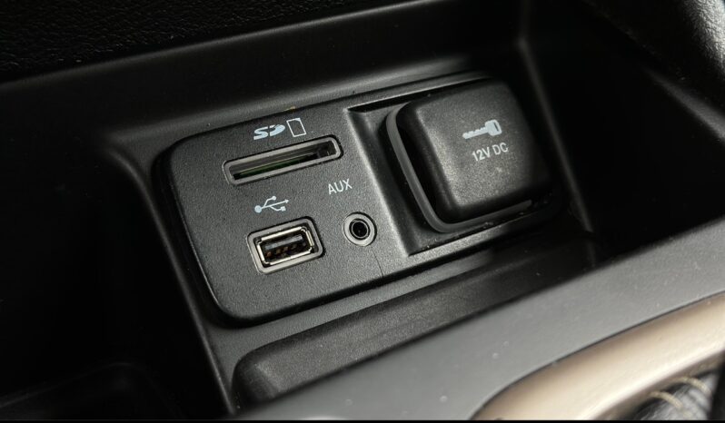 
								2014 Jeep Cherokee full									
