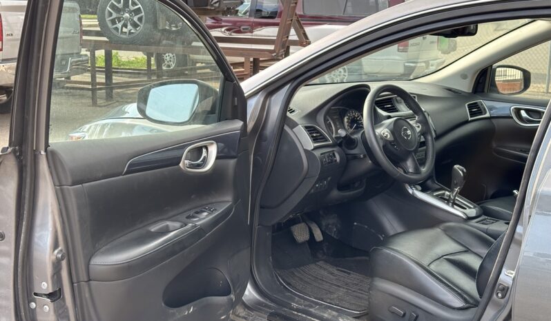 
								2016 Nissan Sentra full									