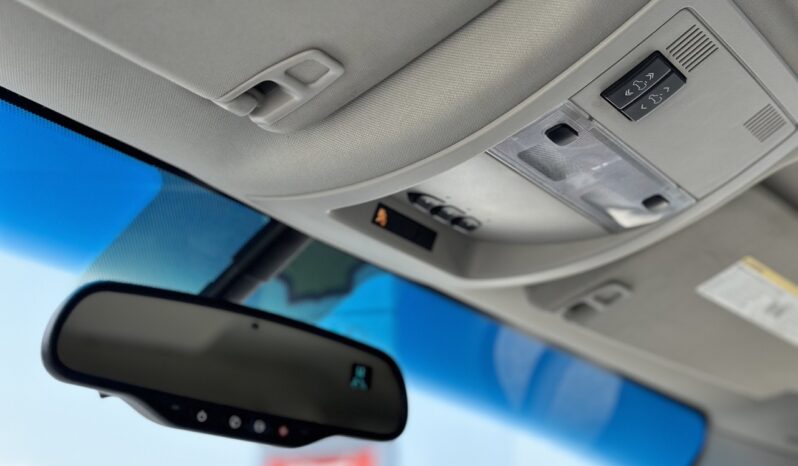 
								2008 GMC Yukon full									