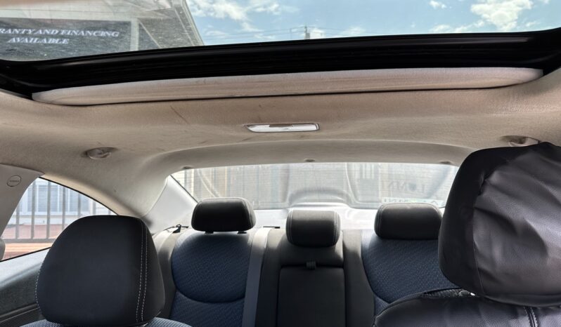 
								2013 Hyundai Elantra full									