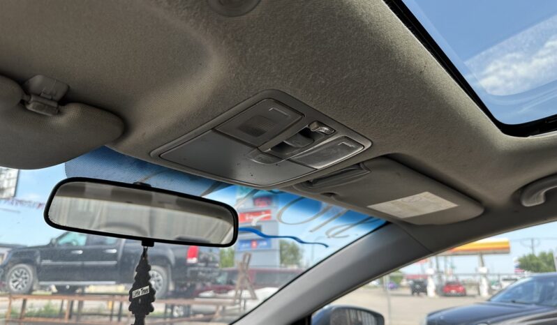 
								2013 Hyundai Elantra full									