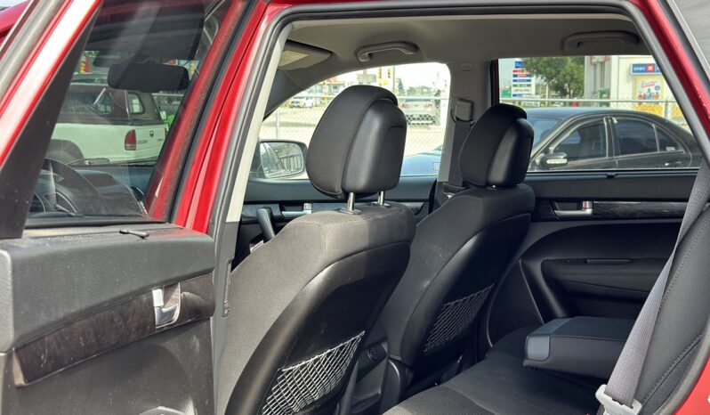 
								2014 Kia Sorento full									
