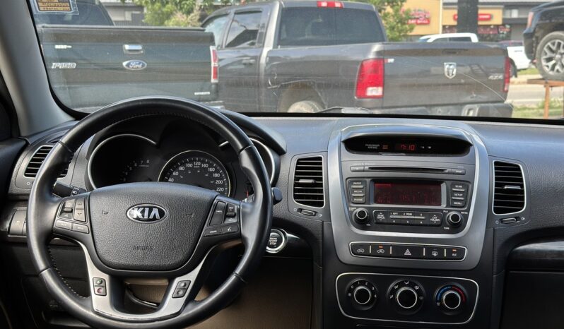 
								2014 Kia Sorento full									