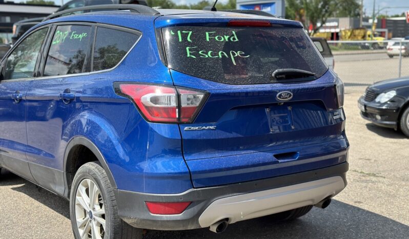 
								2017 Ford Escape full									