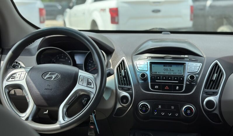 
								2012 Hyundai Tucson full									