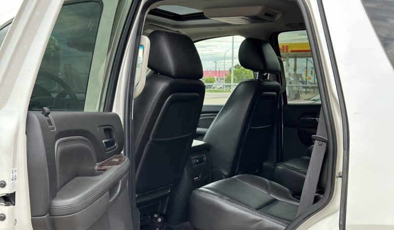 
								2010 GMC Yukon Denali full									