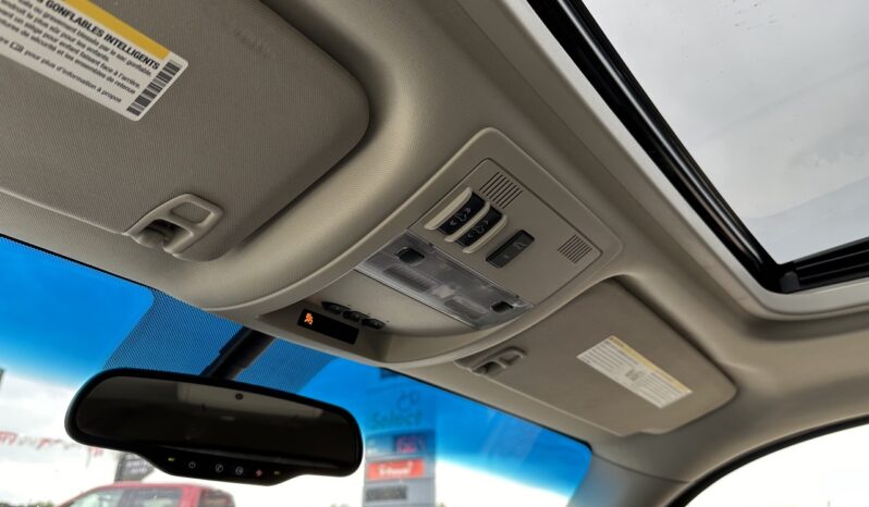 
								2010 GMC Yukon Denali full									