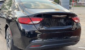 2016 Chrysler 200