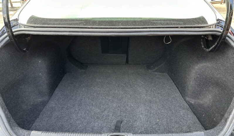 
								2016 Chrysler 200 full									