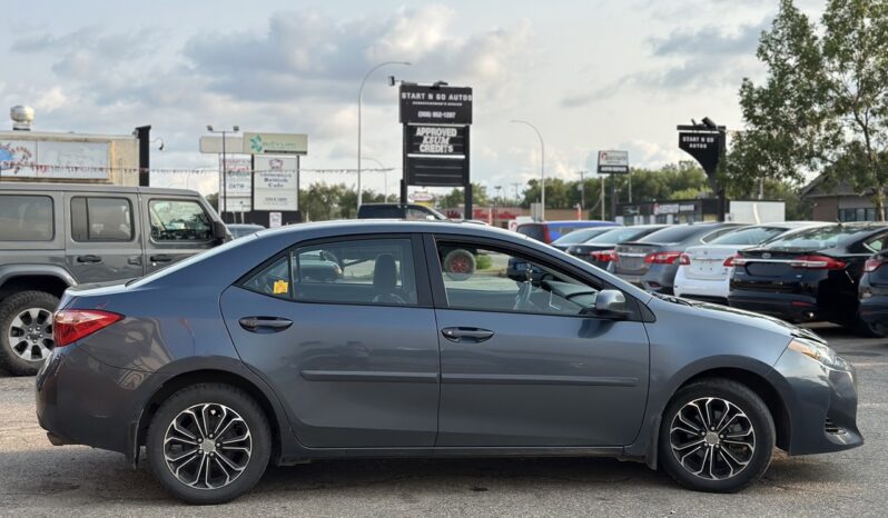 
								2018 Corolla CE full									
