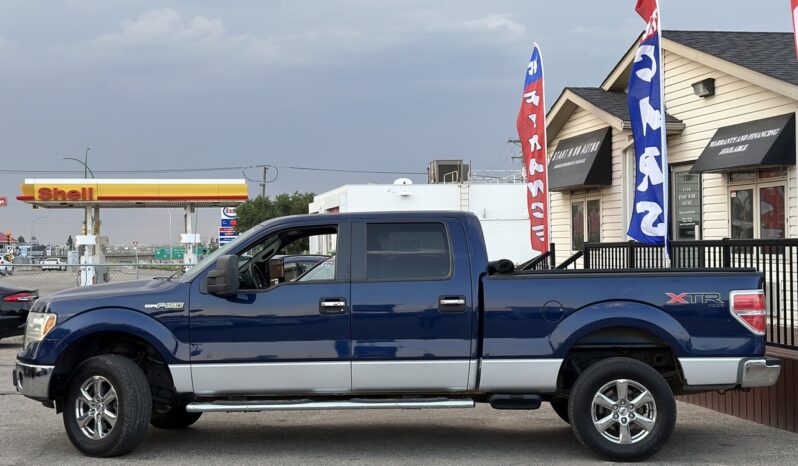 
								2011 Ford F-150 full									