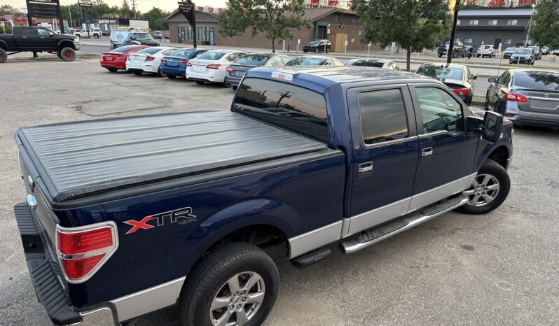 
								2011 Ford F-150 full									