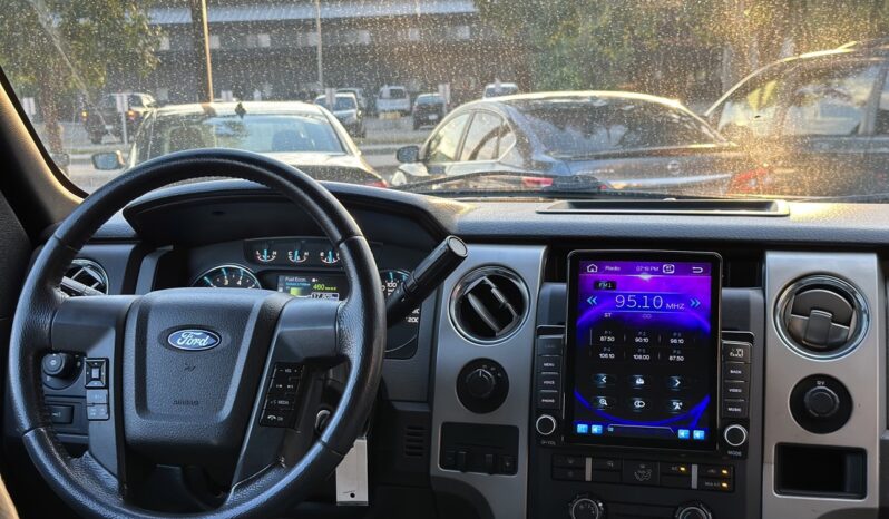 
								2011 Ford F-150 full									