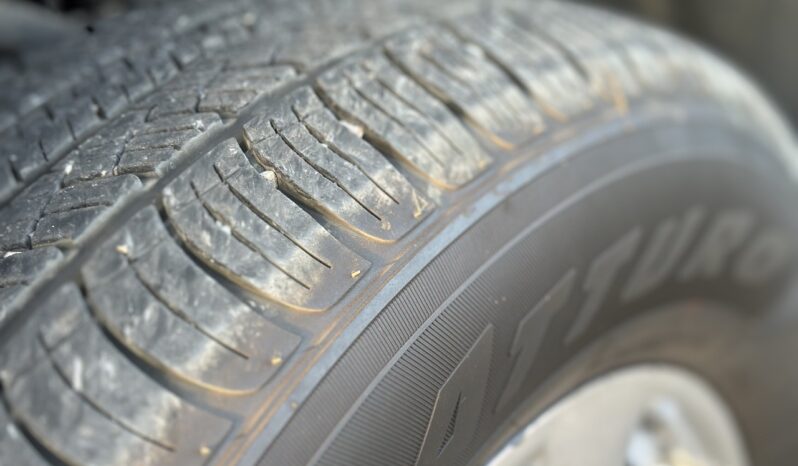 
								2011 Ford F-150 full									