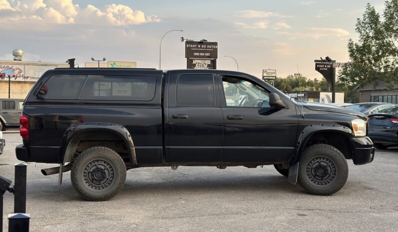 
								2007 Dodge 3500 full									