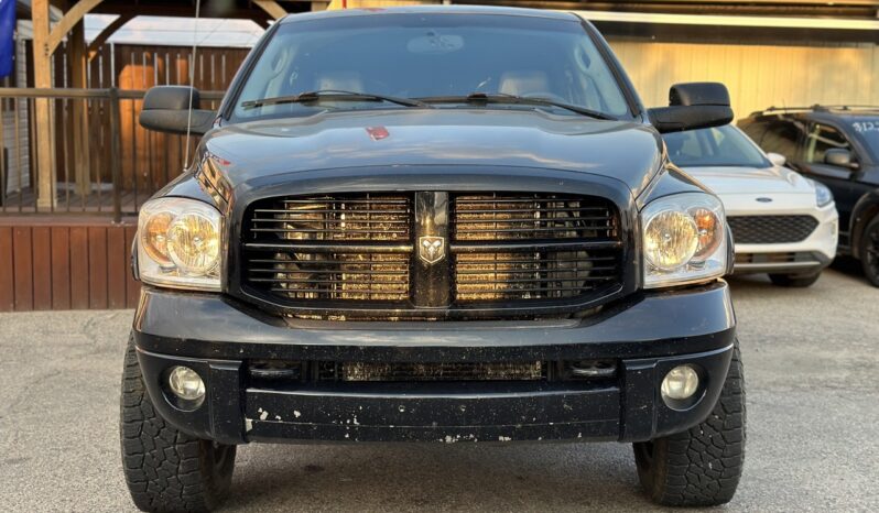 
								2007 Dodge 3500 full									