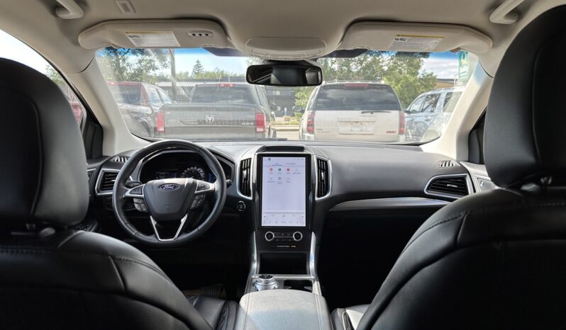 
								2023﻿ ﻿Ford﻿ ﻿Edge﻿ ﻿Titanium﻿ full									