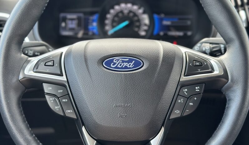 
								2023﻿ ﻿Ford﻿ ﻿Edge﻿ ﻿Titanium﻿ full									