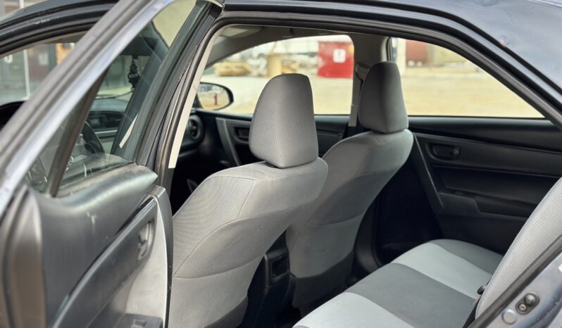 
								2018 Corolla CE full									