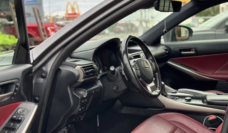 
								2019 Lexus IS 300 F Sport full									