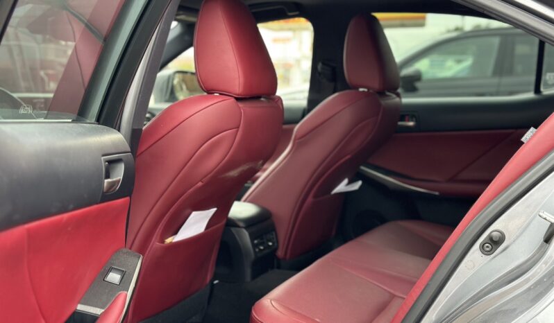 
								2019 Lexus IS 300 F Sport full									