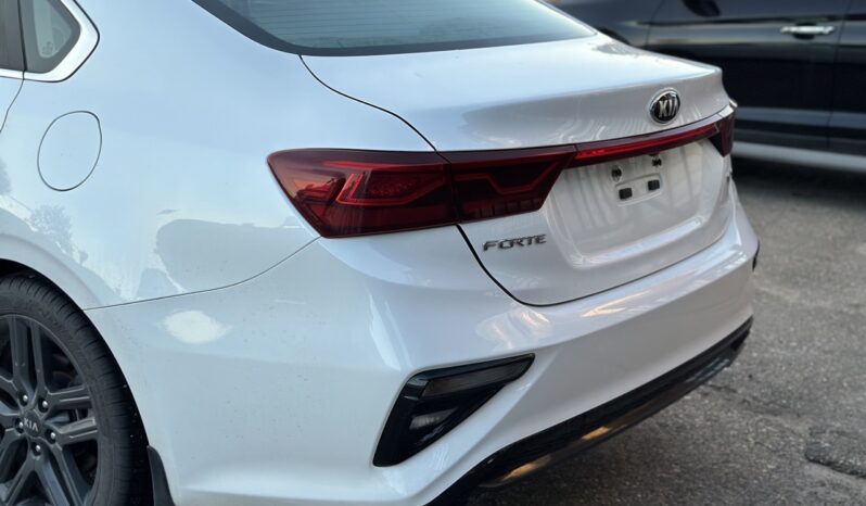 
								2021 Kia Forte EX full									