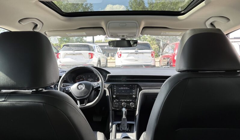 
								2021 Volkswagen Passat full									
