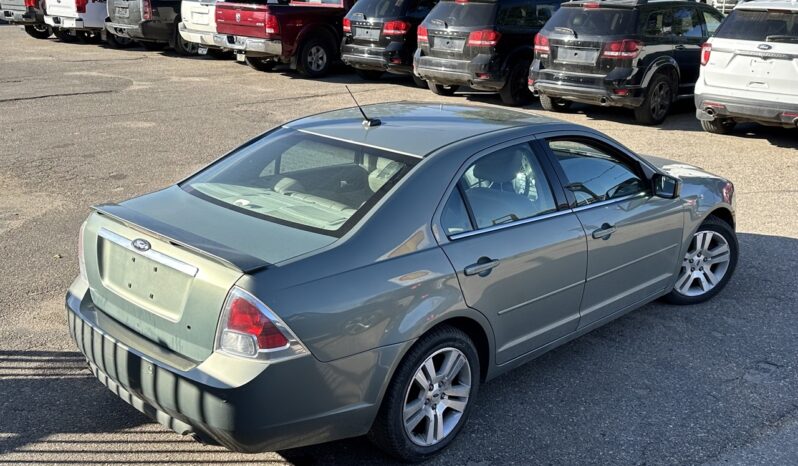 
								2009 Ford Fusion SEL AWD full									