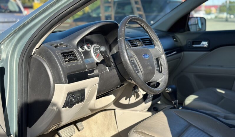 
								2009 Ford Fusion SEL AWD full									