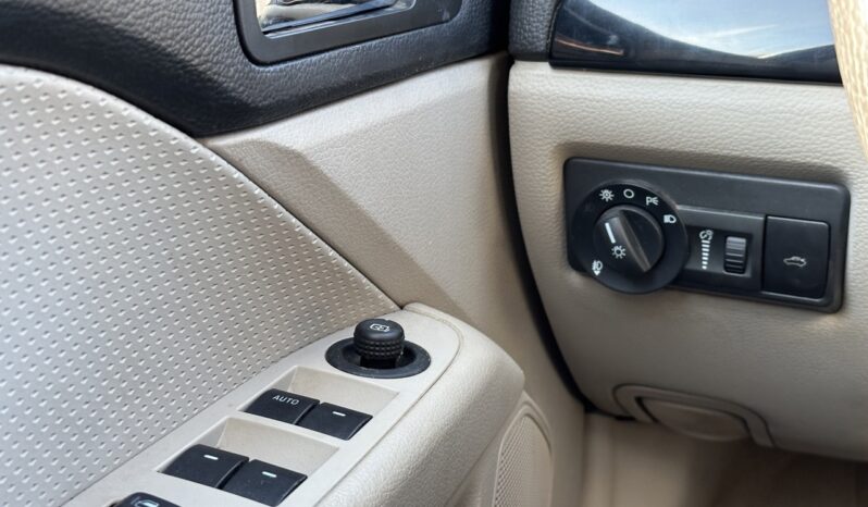 
								2009 Ford Fusion SEL AWD full									