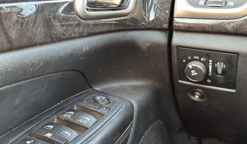 
								2011 JEEP GRAND CHEROKEE LAREDO full									