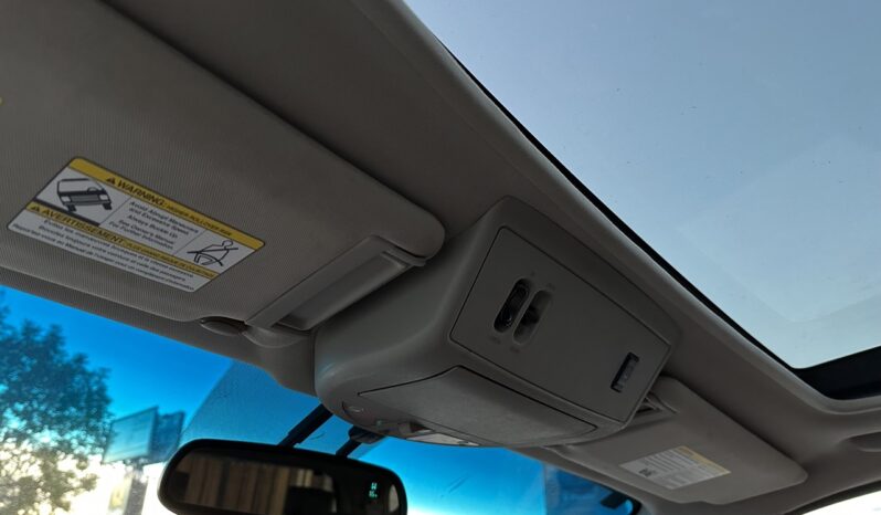 
								2004 Nissan Pathfinder Armada full									